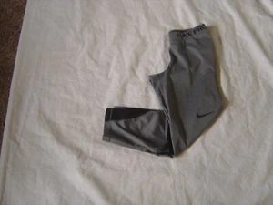 Nike kids' leggings GRAY/BLACK SIZE SMALL POLYESTER/SPANDEX - Picture 1 of 3