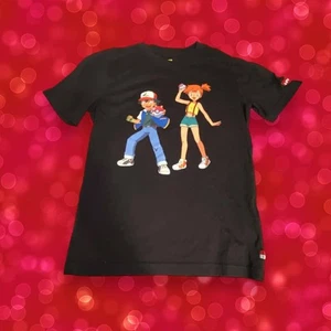 Levis x Pokemon 2021 Collab Kid's Ash Misty Black Vinyl Print Tee Size Large - Picture 1 of 8