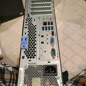 LENOVO THINKSTATION E31 Type 3695 WORKSTATION | Intel xeon 4GB RAM 120gb SSD - Picture 1 of 7