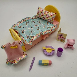Vintage Barbie 2000 Love N Care Wind Pocken Kelly Puppenbett unvollständiges Spielset - Bild 1 von 4
