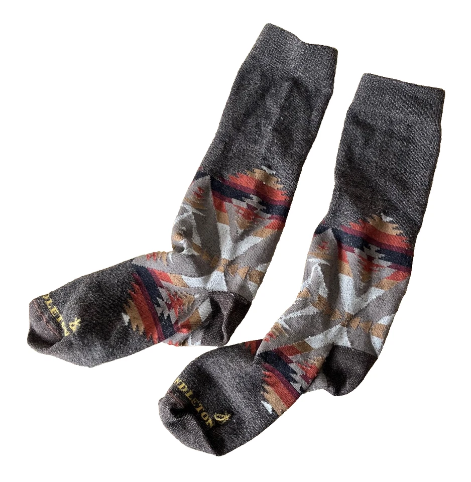 PENDLETON BROWN SOUTHWEST PRINT COTTON STRETCH CREW WOMEN'S MEN'S SOCKS - Image 1 of 1