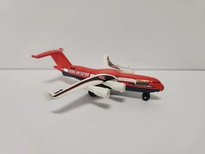 Matchbox Sky Busters Sky Cargo Fire Rescue Diecast Airplane, 2007 Mattel-MO183 - Picture 1 of 4