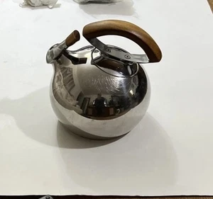 Nambe 2011 Lou Henry Edelstahl Teekessel mit Teak Griff - Bild 1 von 21