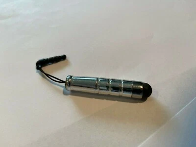 Capacitive Touchscreen Stylus Pen in Chrome to suit iPhone,iPad,Samsung,Tablets. - Image 1 of 2