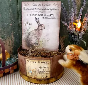 INSEGNA PASQUALE POESIA VELLUTO CONIGLIETTO CONIGLIO SHABBY CHIC PRIMITIVA VINTAGE STILE FOLK - Foto 1 di 11