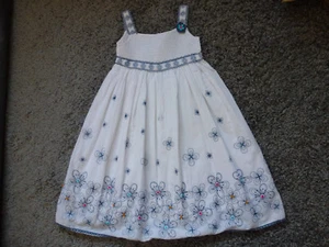  Girls Summer Dress White Embroidered By Chloe Louise Age 4-5Years (#287) - Picture 1 of 11