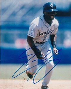 ERIC YOUNG  COLORADO ROCKIES   ACTION SIGNED 8x10 - Picture 1 of 1