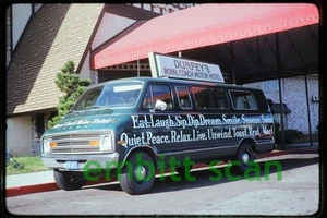 Slide originale, Dunfey's Royal Coach Motor Hotel (San Mateo CA) Dodge Van, 1975 - Foto 1 di 1