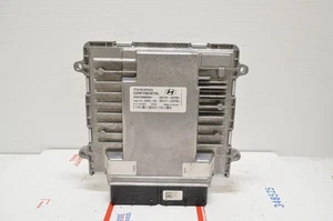 2019-2021 Hyundai Tucson 2.4L 39170-2GPB2 Engine Control Module Unit Ecm L71 046 - Picture 1 of 4