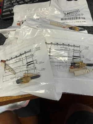 16) Corning 95-000-50 Unican ST,  fiber optic Unican connectors - Image 1 of 3