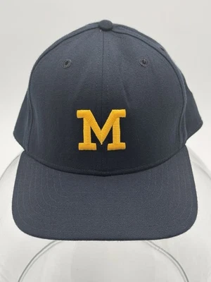Vintage New Era Pro Model Michigan Wolverines Fitted Hat 7 1/4 DuPont Visor UM - Image 1 of 4