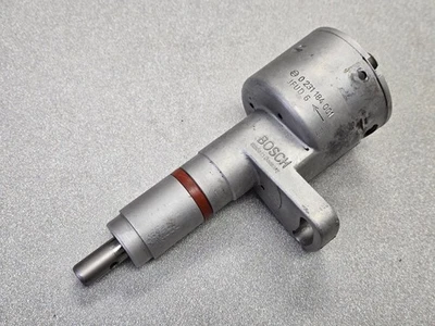 NICE USED ORIGINAL BOSCH PORSCHE 911 2.7 JFUD6 DISTRIBUTOR BASE UNIT 1/76 - Image 1 of 4