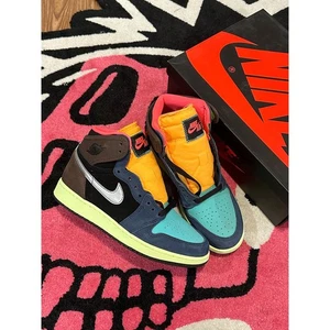 Jordan 1 Retro High Tokyo Bio Hack - Picture 1 of 9
