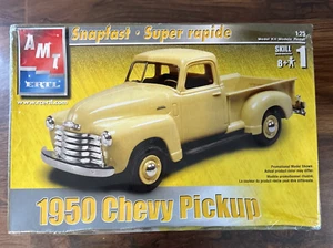 AMT Ertl 1950 Chevy Pickup / Snapfast Model Kit - 31956 nuovo kit dal 2002 - Foto 1 di 13