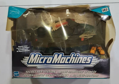 HASBRO 2001 MICROMACHINES SECRET SEA STATION NEW but damaged box - Image 1 of 4