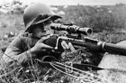 WW2 WWII Photo Soviet Sniper in Action Mosin Nagant Rifle World War Two / 1772