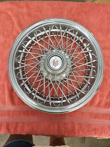 Chevrolet Monte Carlo 1978-88 14" Wire Spoke Hub Cap Silver Genuine - Picture 1 of 6
