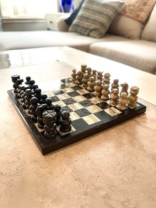 Hand Carved Mexican Aztec White Marble Chess Set Board Black Onyx 7” - Picture 1 of 11
