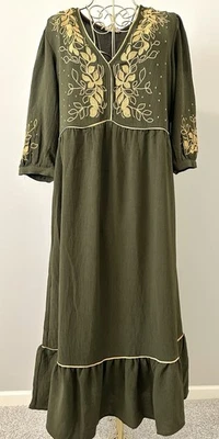 无花果 + 花编织波西米亚农民长裙花卉刺绣橄榄绿色 M 码 — 第 1/4 张图片