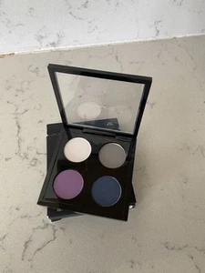 MAC Eyeshadow X 4 - Hold My Gaze - Hard To Find - Picture 1 of 1
