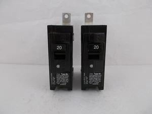 SIEMENS CIRCUIT BREAKER B120   *SET OF 2*   1POLE/ 20AMPS/ 240V - Picture 1 of 5