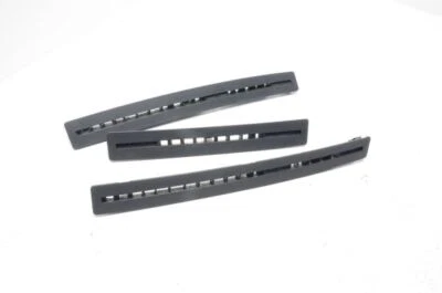 1994-1997 NISSAN PICKUP D21 HARDBODY 2.4L DASH DEFROST VENTS SET OF THREE - Image 1 of 4