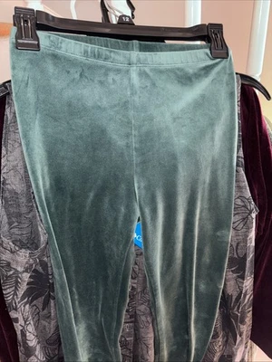 Leggings de terciopelo verde marca Tea talla 12 para niñas Foto 1 de 4
