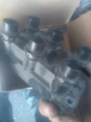 Ford Ranger 1997 4,0 V6 paquete de bobinas bastante bien nuevo en caja Just Dusty Been Settin Foto 1 de 4