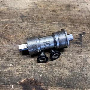 Shimano UN91 Bottom Bracket XTR M900 107 68 1.37x24 VGC - Picture 1 of 4