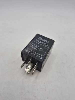 Volkswagen Golf Mk2 Genuine Consumption Relay Unit 171919091 1983-1992 Used OEM — 第 1/4 张图片