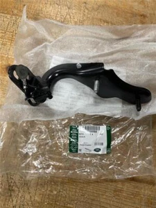 RANGE ROVER SPORT L494 TAILGATE HINGE LEFT HAND NEW GENUINE LR044399 LR088984 - Picture 1 of 1