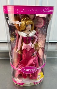 Disney 2006 Sleeping Beauty Aurora Porcelain Doll Brass Key Collection NIB New - Picture 1 of 8