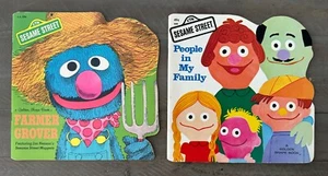 Lot of 2 Vintage Sesame Street Books People in my Family & Farmer Grover 1977 - Bild 1 von 18