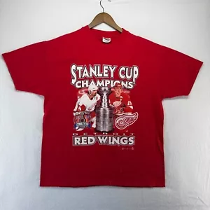 Vintage Detroit Red Wings Shirt men's XL Shanahan Yzerman Graphic Stanley Cups - Picture 1 of 9