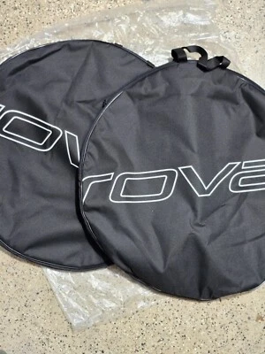 Juego de bolsas de ruedas ROVAL negras Foto 1 de 2