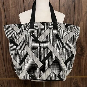 Eileen Fisher Black/white Embroidered Geometric Zip Closure Shoulder Tote Bag - Picture 1 of 14