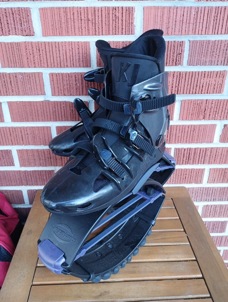 canguro saltos talla 8.5 con bolsa Foto 1 de 4