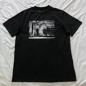 RARE Bruce Lee Shoe Palace T-shirt Size Large - Picture 1 of 9