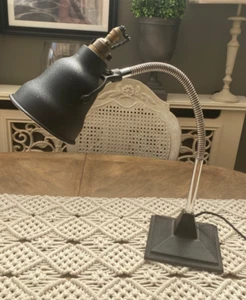 VINTAGE ANGLEPOISE STYLE BENDY SWAN INDUSTRIAL  LAMP DESK LIGHTING REWIRED - Picture 1 of 8