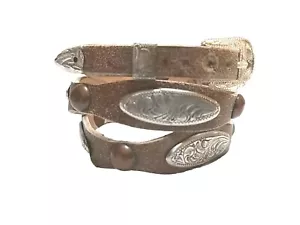 Geralltes MÜTZEBAND beige 2-farbiges LEDER mit KUPFER + SILBER CONCHOS und Schnalle Set - Bild 1 von 12