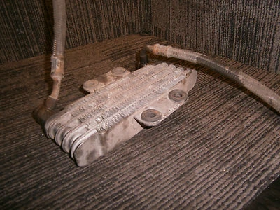 Enfriador de aceite y líneas Hyosung GT125R 2007  Foto 1 de 3