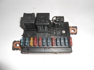 Caja eléctrica central Daihatsu Applause 1 año 1989-1993 068300-0260 - Imagen 1 de 2