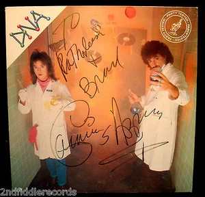 DNA-CARMINE APPICE-Autographed PARTY TESTED Promo Only Album-VANILLA FUDGE - Bild 1 von 1