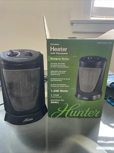 Hunter 30" 1500 W Electric Tower Heater - Black - Picture 1 of 7