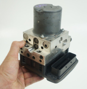 2011-2013 bmw 535i 550i 750li GT RWD abs pump brake esp block module assembly