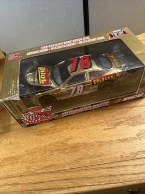 NASCAR Gold 1999 Racing Champions 1:24 #78 Gary Bradberry PILOTO 1 de 1999 Foto 1 de 4