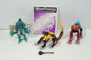 Transformers Robots in Disguise Dark Scream Gas Skunk Slapper - Picture 1 of 13