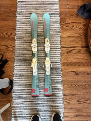 Elan Starr Jr. Esquís para niños, 110 cm con fijaciones EL 4,5 GW MY25 Foto 1 de 3