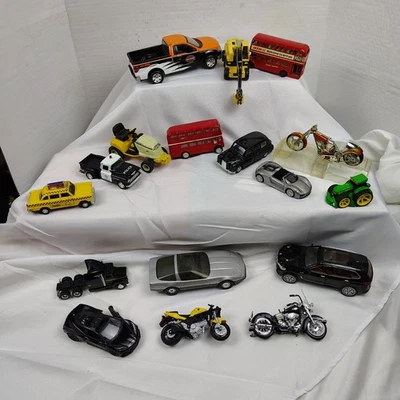 Литой игрушечный автомобиль автомобиль смесь лот 1:18 Ertyl Maisto винтажный современный мотоциклетный автобус - Изображение 1 из 4