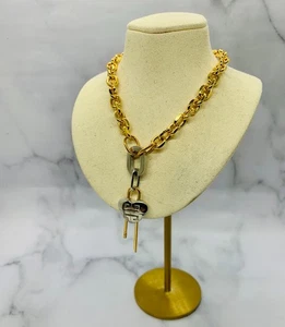 Auth GIVENCHY Monogram Heart Lock Chain Necklace -  Pre owned / LU5648 - Picture 1 of 7